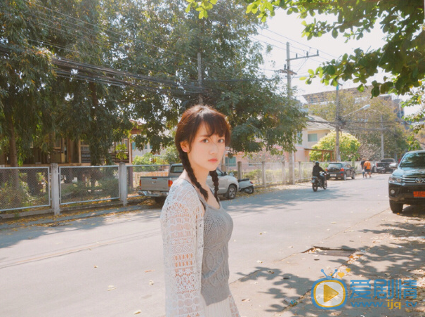 李墨之街拍照 李墨之高清写真_李墨之高清剧照