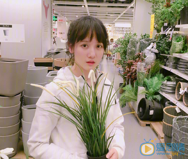李墨之生活照 李墨之高清写真_李墨之高清剧照