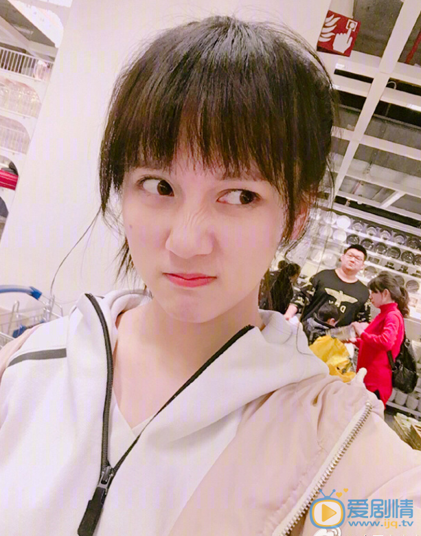 李墨之生活照 李墨之高清写真_李墨之高清剧照