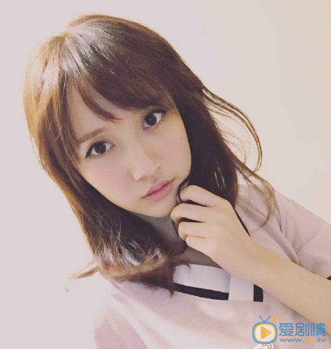 李墨之生活照 李墨之高清写真_李墨之高清剧照