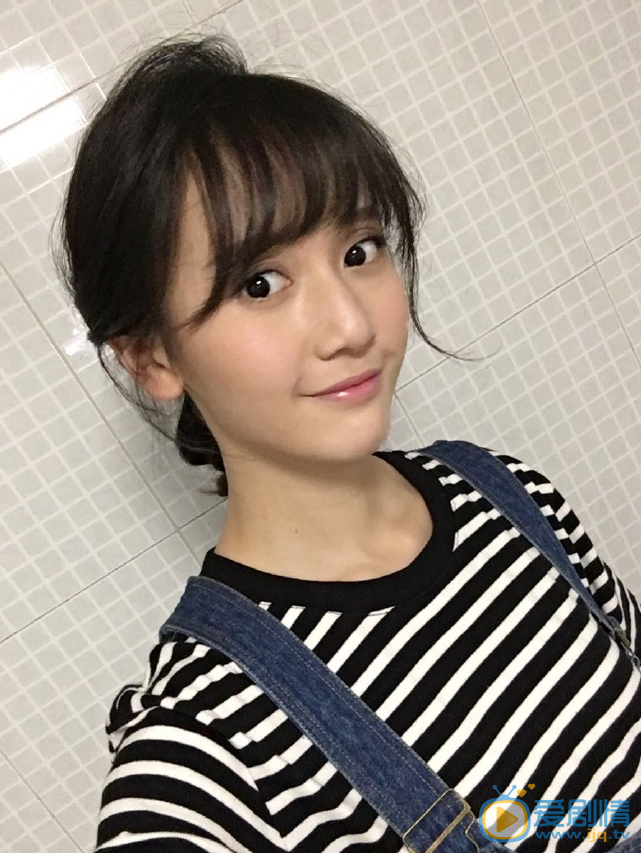 李墨之生活照 李墨之高清写真_李墨之高清剧照