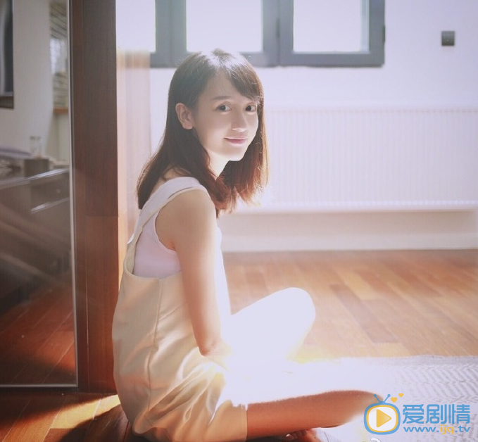李墨之生活照 李墨之高清写真_李墨之高清剧照