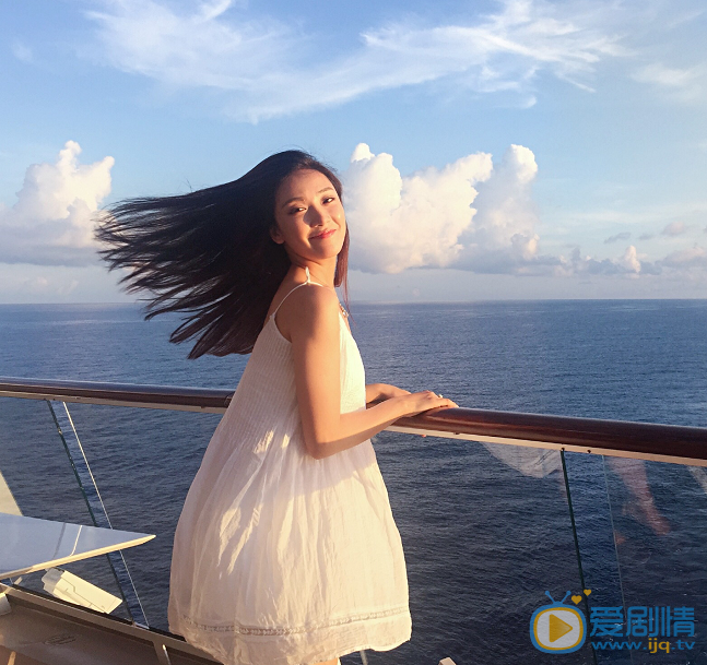 菅纫姿生活照 菅纫姿高清写真_菅纫姿高清剧照