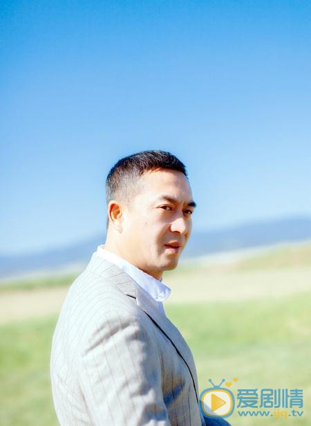 张嘉译杂志大片 张嘉译高清写真_张嘉译高清剧照