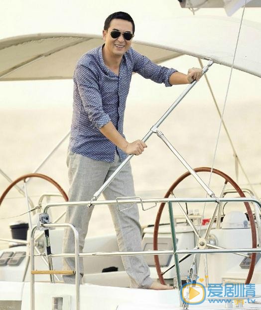 张嘉译杂志大片 张嘉译高清写真_张嘉译高清剧照