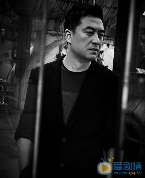 张嘉译杂志大片 张嘉译高清写真_张嘉译高清剧照