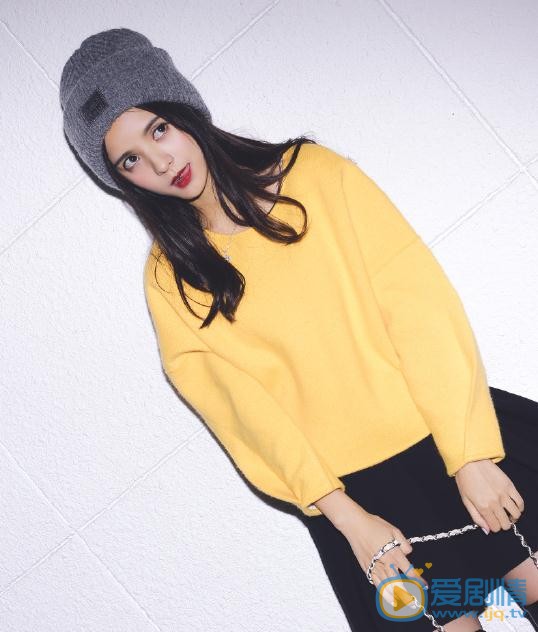 张予曦唯美街拍 张予曦高清写真_张予曦高清剧照