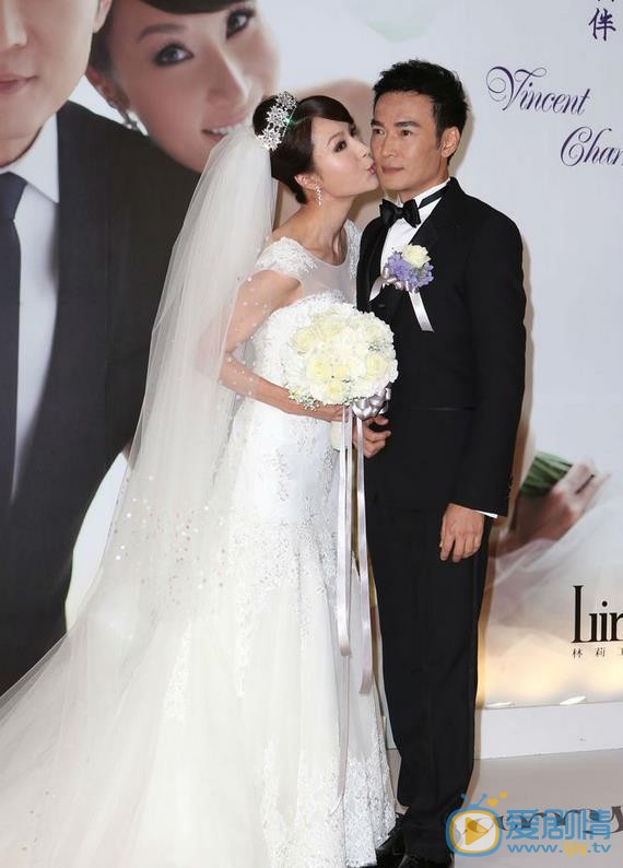 焦恩俊结婚照 焦恩俊高清写真_焦恩俊高清剧照