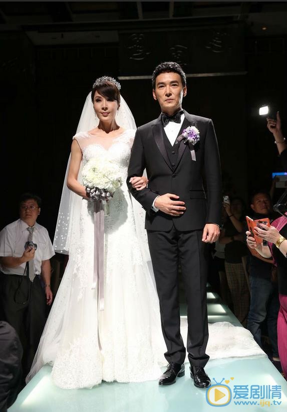 焦恩俊结婚照 焦恩俊高清写真_焦恩俊高清剧照
