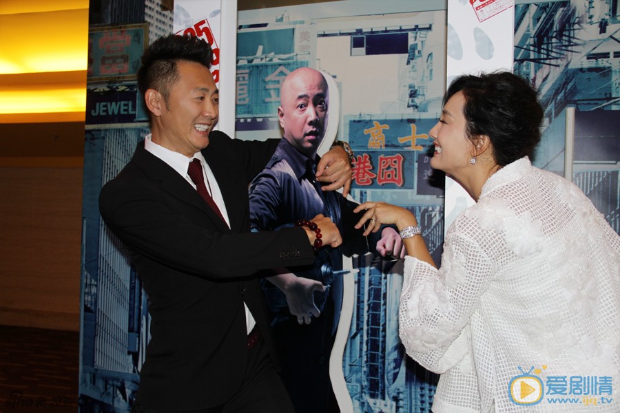 沈晓海活动访谈照 沈晓海高清写真_沈晓海高清剧照