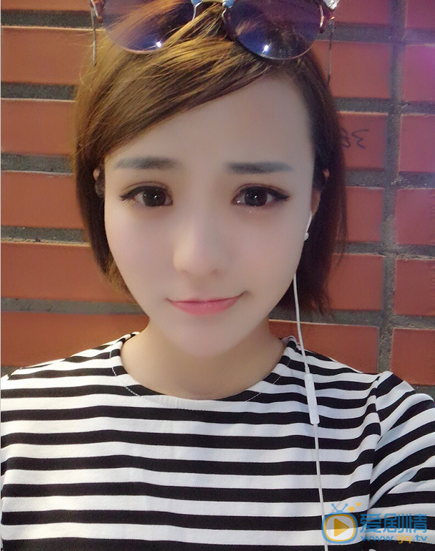 左航卖萌照 左航高清写真_左航高清剧照