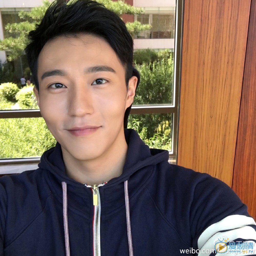外科风云扬子轩扮演者王森写真生活照欣赏