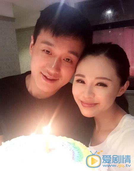 关悦夫妻合照 关悦高清写真_关悦高清剧照