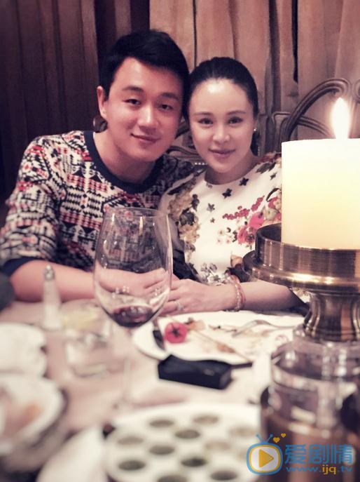 关悦夫妻合照 关悦高清写真_关悦高清剧照