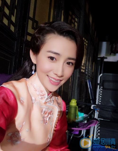 马秋子片场照 马秋子高清写真_马秋子高清剧照