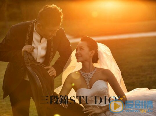 王志飞结婚照 王志飞高清写真_王志飞高清剧照