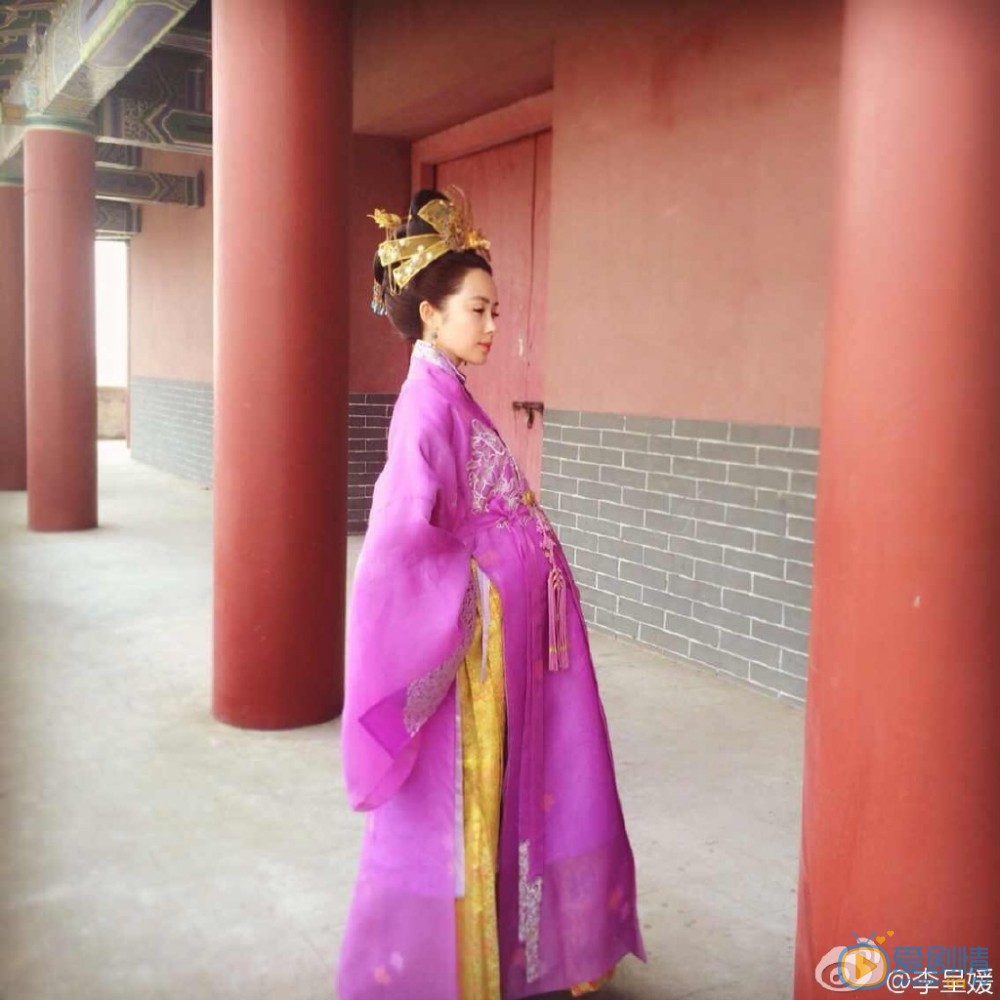 李呈媛片场照 李呈媛高清写真_李呈媛高清剧照