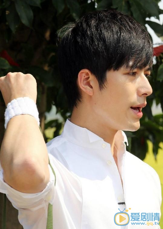 陈学冬《一年级》综艺照 陈学冬高清写真_陈学冬高清剧照