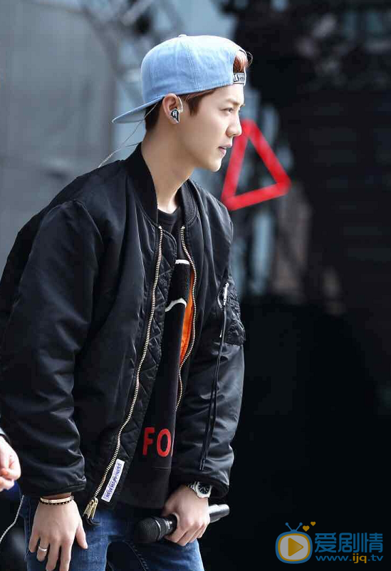 鹿晗《奔跑吧兄弟》节目照 鹿晗高清写真_鹿晗高清剧照