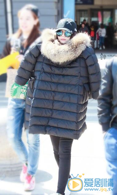 蔡卓妍机场照 蔡卓妍高清写真_蔡卓妍高清剧照