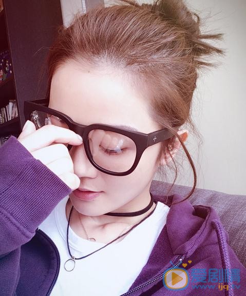 蔡卓妍生活照 蔡卓妍高清写真_蔡卓妍高清剧照