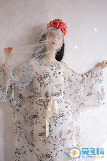 张辛苑花仙子写真 张辛苑高清写真_张辛苑高清剧照