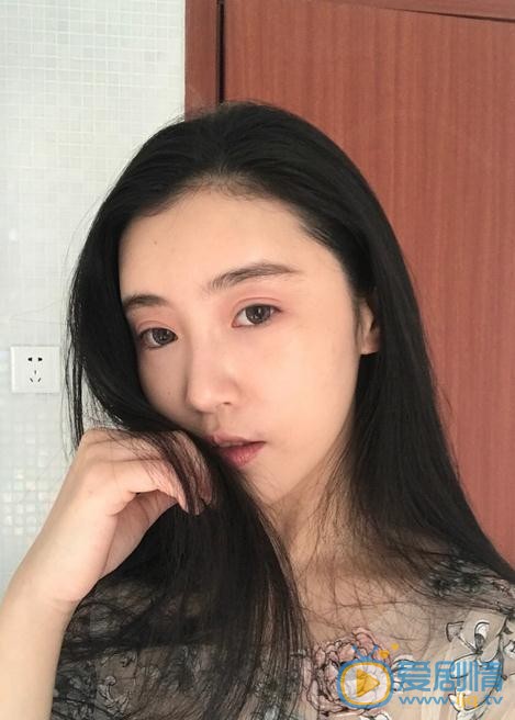 张辛苑生活照 张辛苑高清写真_张辛苑高清剧照