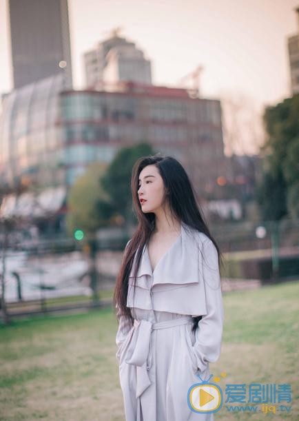 张辛苑时尚魅力写真 张辛苑高清写真_张辛苑高清剧照