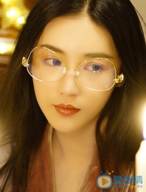 张辛苑文艺写真 张辛苑高清写真_张辛苑高清剧照