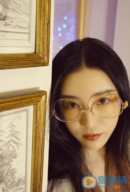 张辛苑文艺写真 张辛苑高清写真_张辛苑高清剧照