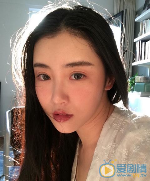 张辛苑生活照 张辛苑高清写真_张辛苑高清剧照