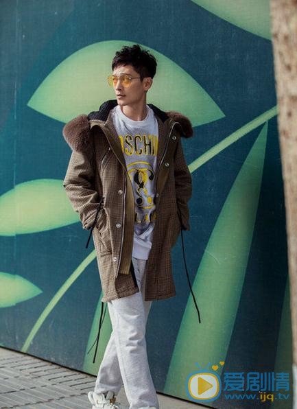 刘帅良街拍写真 刘帅良高清写真_刘帅良高清剧照