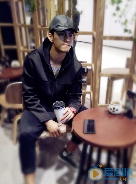 徐峰生活照 徐峰高清写真_徐峰高清剧照