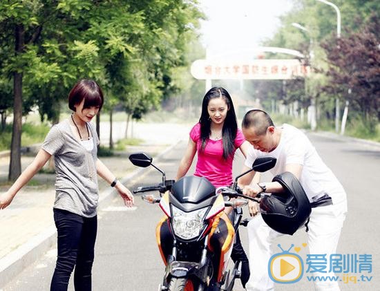 许媛媛《牌坊下的女人》剧照 许媛媛高清写真_许媛媛高清剧照