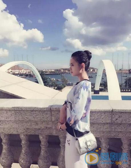 小刘佳生活照 小刘佳高清写真_小刘佳高清剧照
