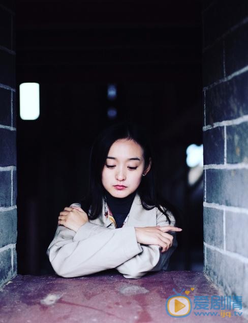何泓姗生活照 何泓姗高清写真_何泓姗高清剧照