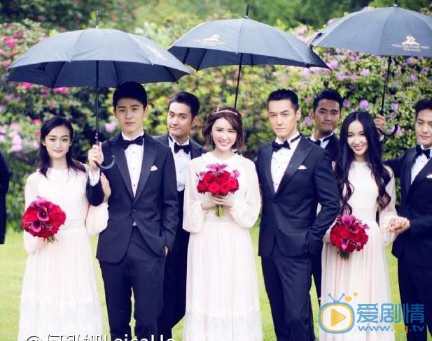 何泓姗参加婚礼照 何泓姗高清写真_何泓姗高清剧照