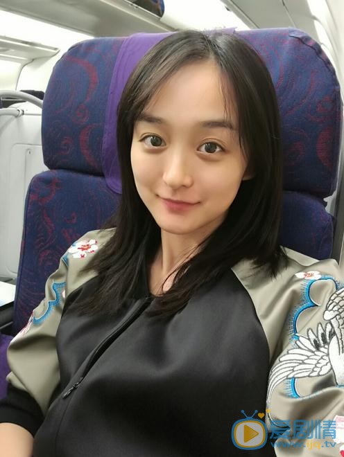 何泓姗生活照 何泓姗高清写真_何泓姗高清剧照