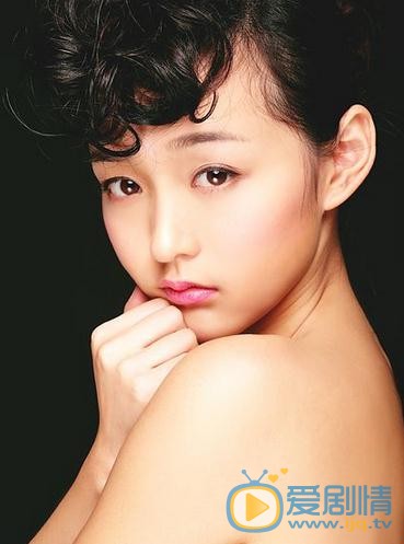何泓姗写真 何泓姗高清写真_何泓姗高清剧照
