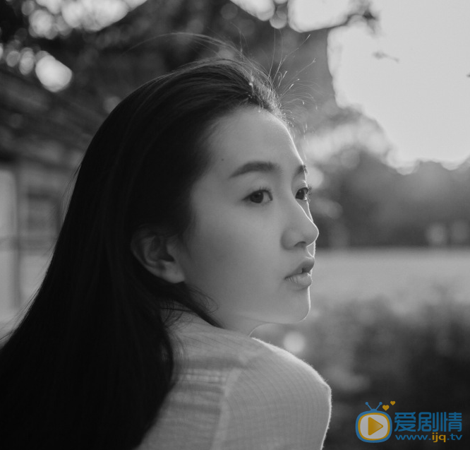 许龄月街拍写真 许龄月高清写真_许龄月高清剧照