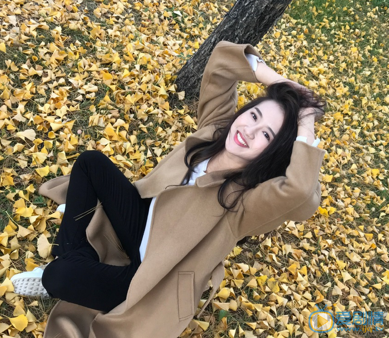许龄月街拍写真 许龄月高清写真_许龄月高清剧照