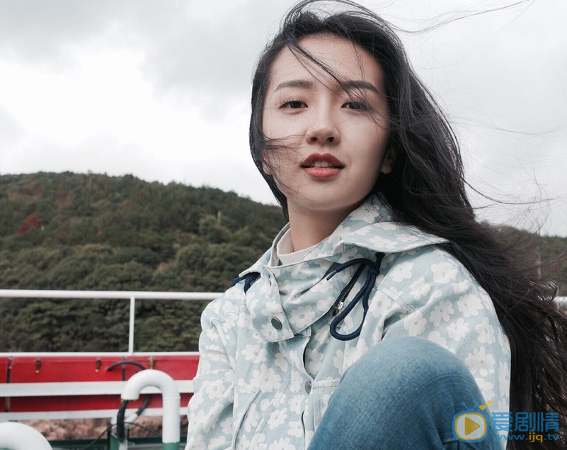 许龄月街拍写真 许龄月高清写真_许龄月高清剧照