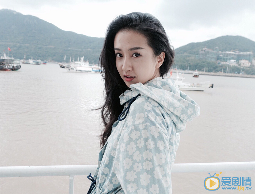 许龄月街拍写真 许龄月高清写真_许龄月高清剧照
