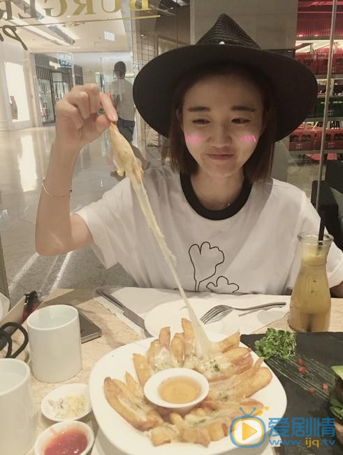 于莎莎生活照 于莎莎高清写真_于莎莎高清剧照