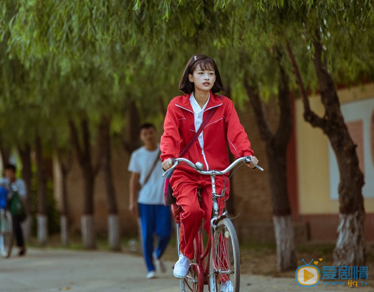 孙怡《我的青春期》剧照 孙怡高清写真_孙怡高清剧照
