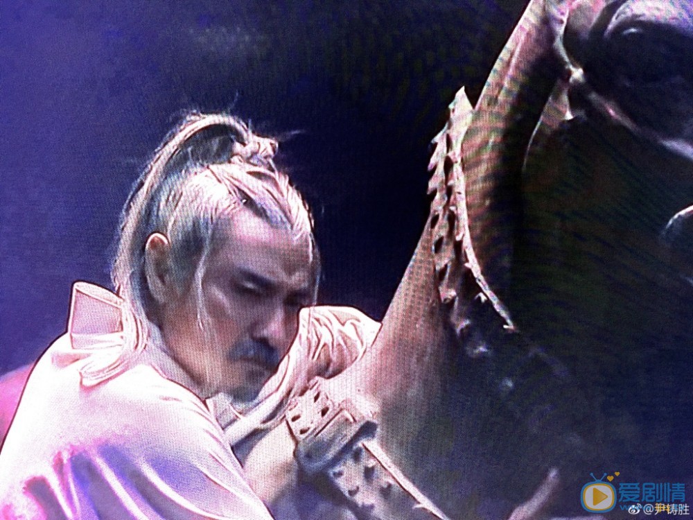 尹铸胜话剧作品照 尹铸胜高清写真_尹铸胜高清剧照