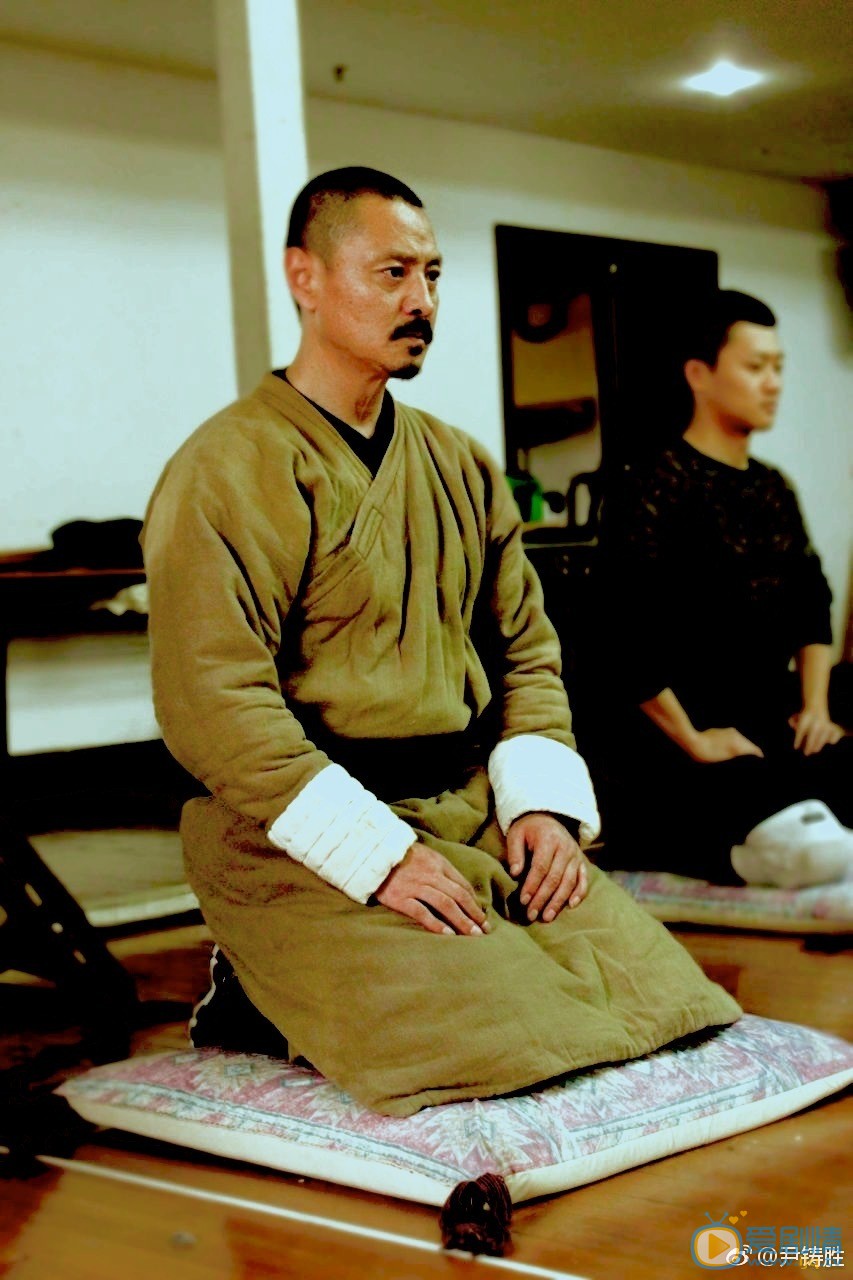 尹铸胜话剧作品照 尹铸胜高清写真_尹铸胜高清剧照