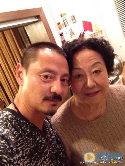 尹铸胜生活照 尹铸胜高清写真_尹铸胜高清剧照