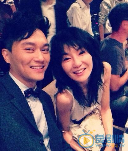 张智霖友人合照 张智霖高清写真_张智霖高清剧照