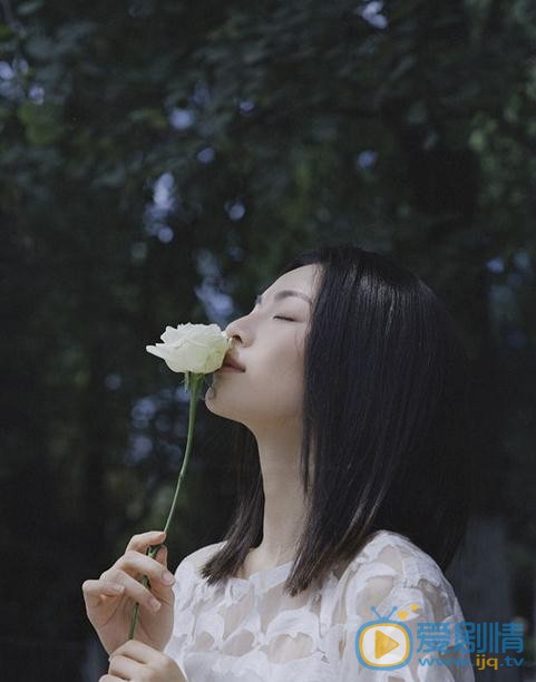 钟楚曦清新写真 钟楚曦高清写真_钟楚曦高清剧照